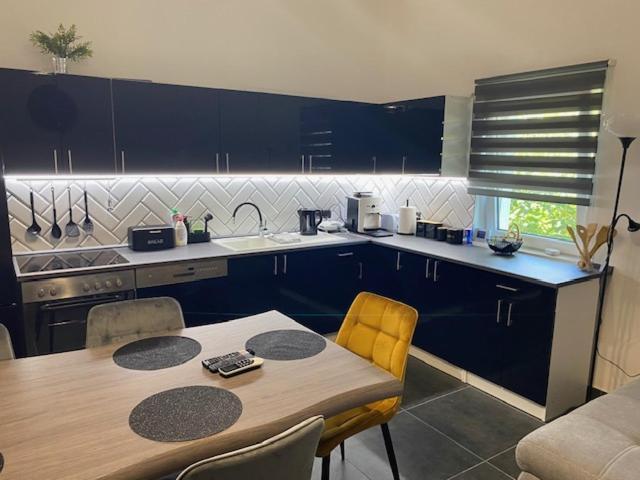 Dora Vendeghaz Apartment Letenye Ngoại thất bức ảnh